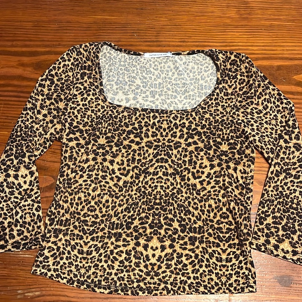 New Caution To The Wind size juniors  M top
